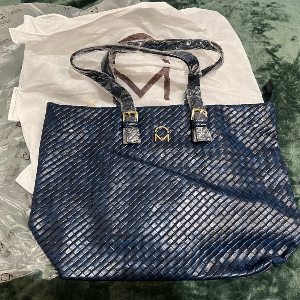Noble Mount Enchanted Tote